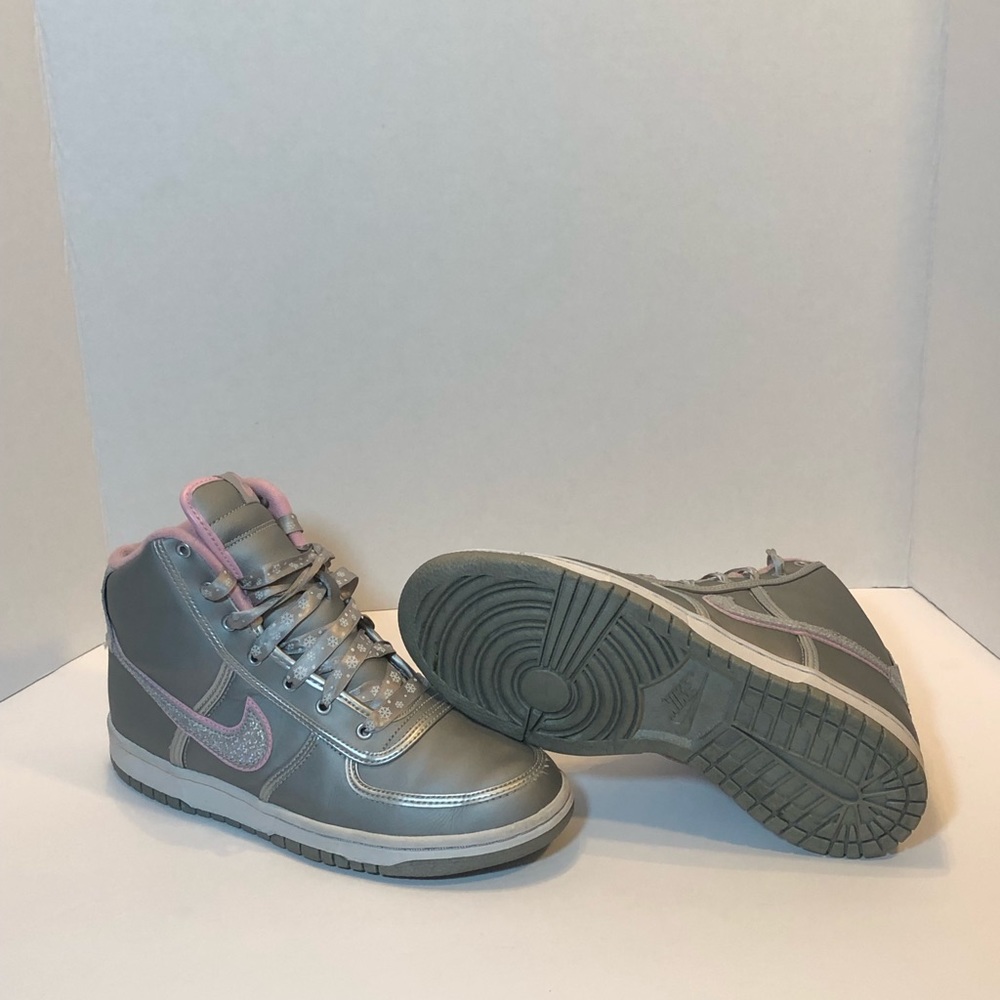 NIKE AIR BANDAL SUPREME SHOES